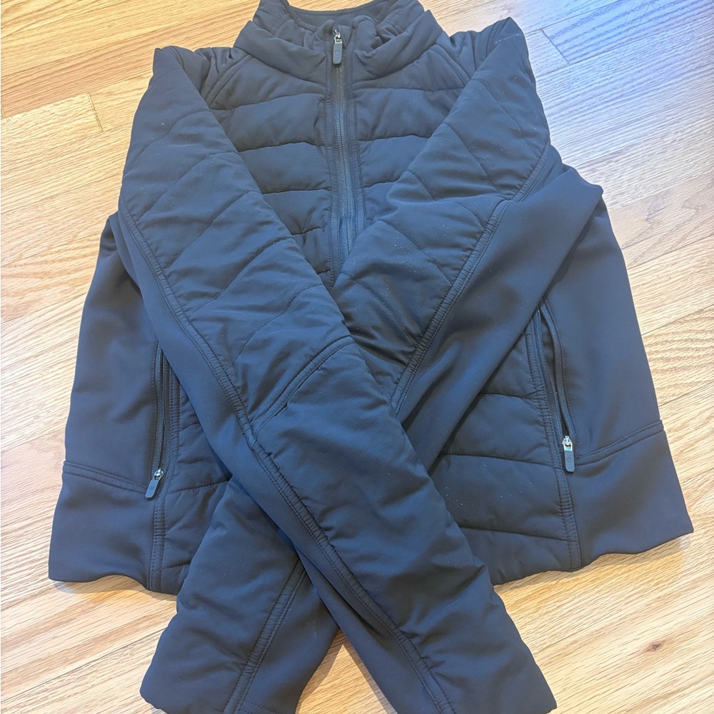 Lululemon jacket - Picture 3 of 6